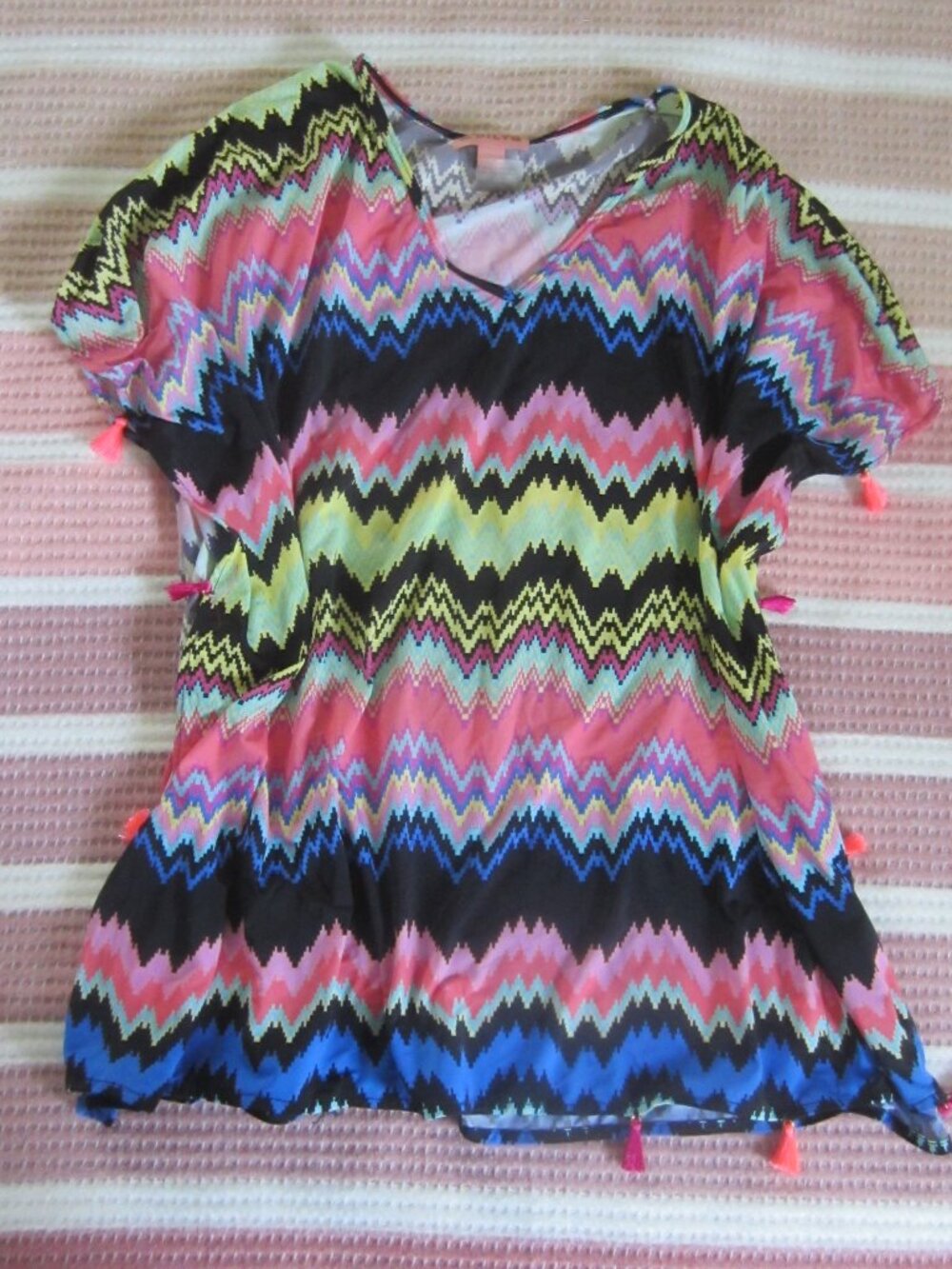 Pilyq Beach Cover Up Sz XS~Bright Colors Geometric Print Casual Top (Girls 10